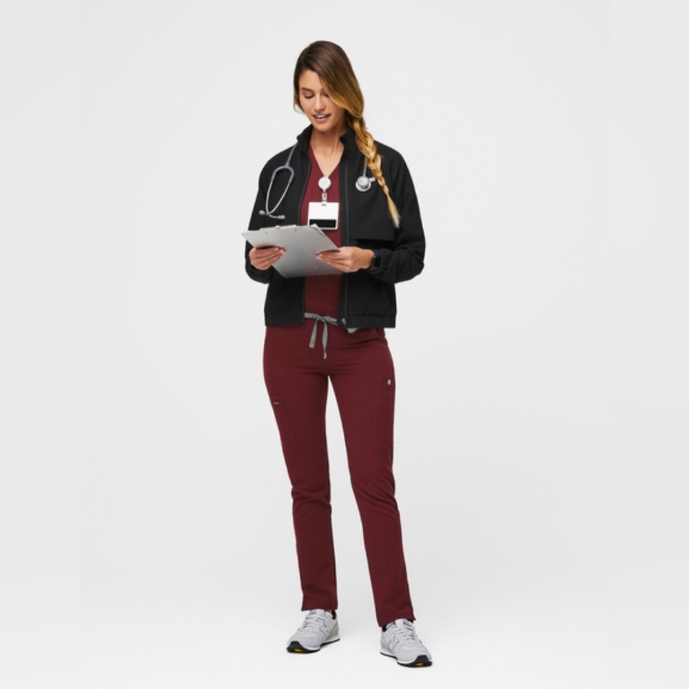 Figs - Yola Skinny Scrub Pants - XS Tall - Burgundy